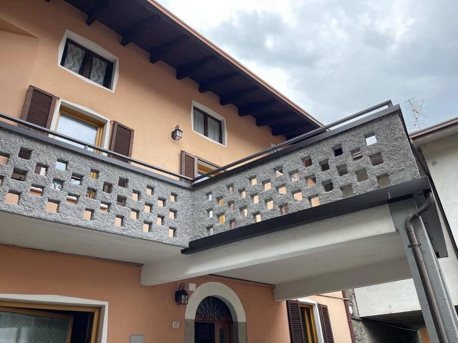 Casa Vacanze La Torre Malonno Exterior photo